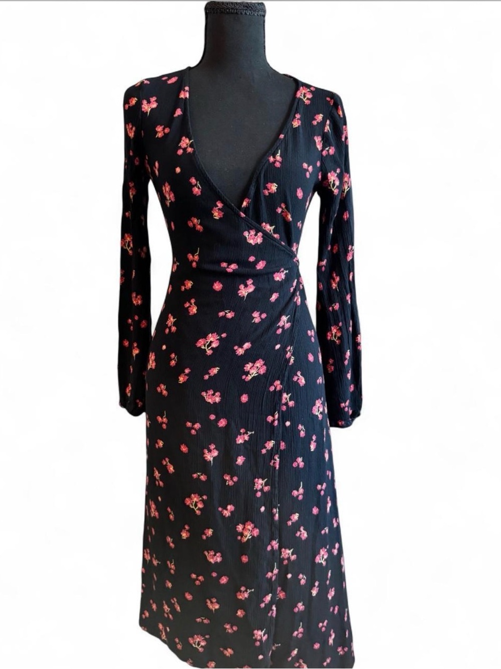 Billabong Floral Wrap Dress Size Small Black Red Long Sleeve Midi Boho